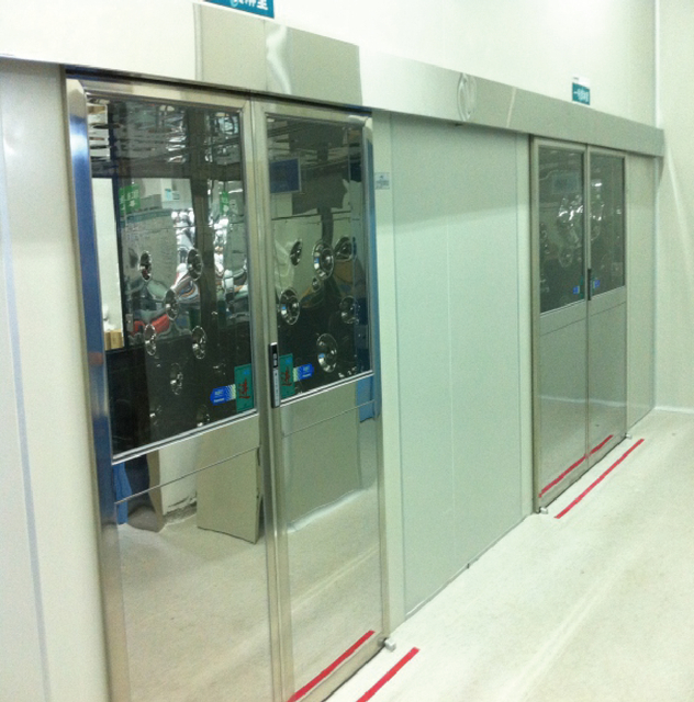 Cargo Air Shower with Automatic Sliding Door -TKSAGE