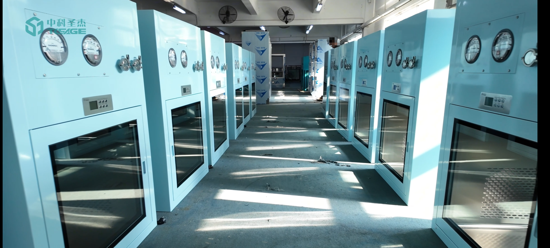 Laminar Flow Pass Box for Cleanroom Contamination Control